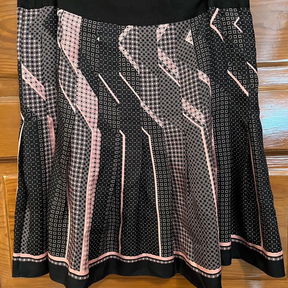 Elie Tahari Black and Pink Geometric A-Line Skirt Size 4P